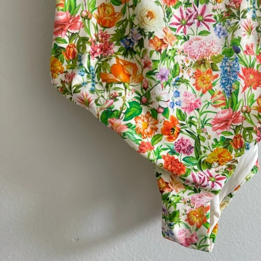 Onia Rachel Floral Scoop One-Piece in Lily White Size Large